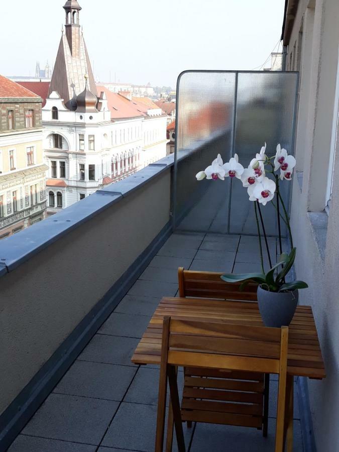 Cool Studio Lejlighed Prag Eksteriør billede